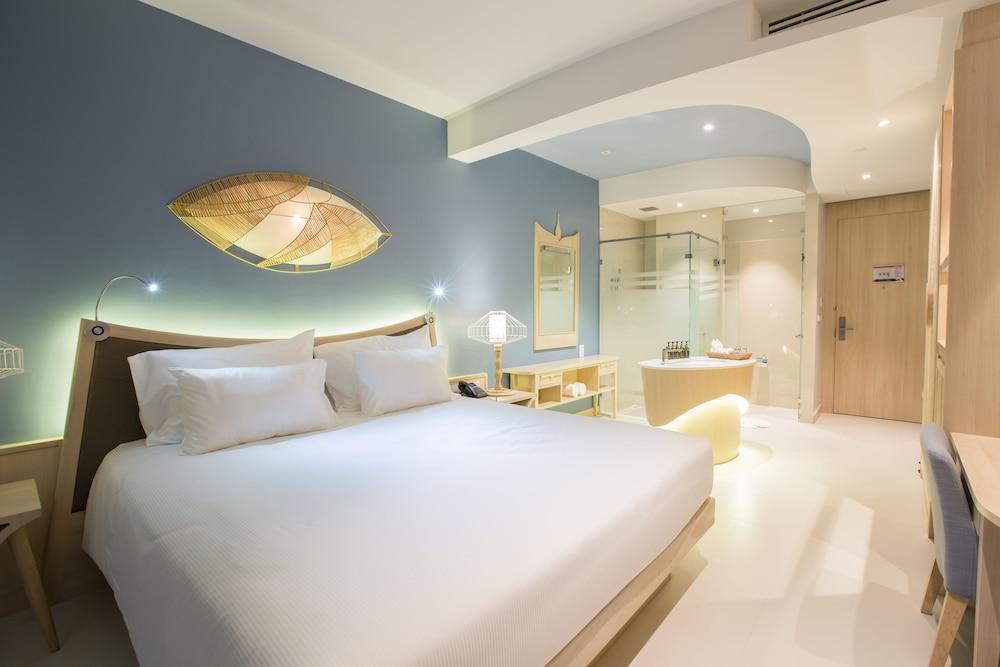 Hotel Beyond Patong Exterior foto