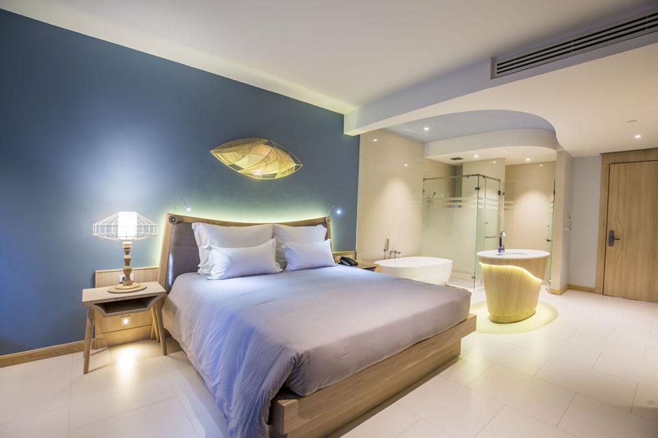 Hotel Beyond Patong Exterior foto