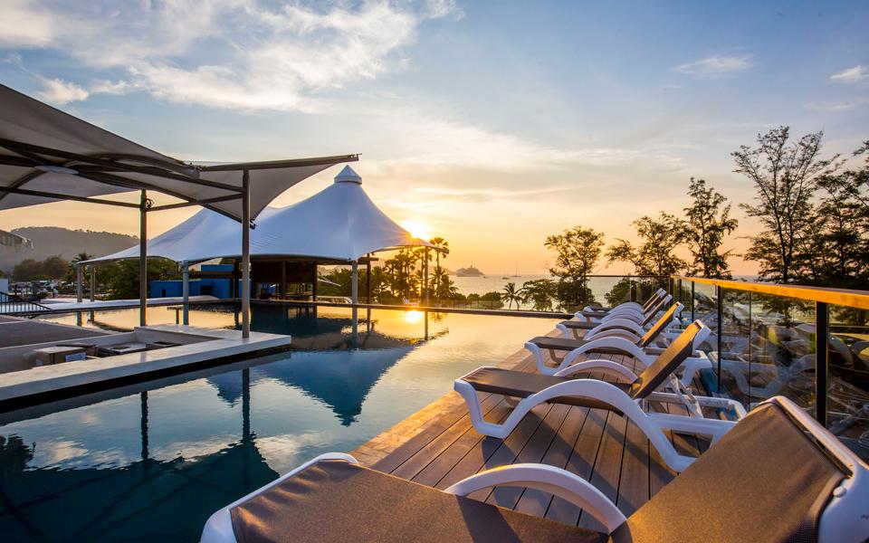 Hotel Beyond Patong Exterior foto